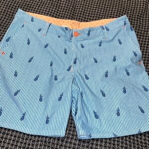 Sperry Pineapples Men's Shorts